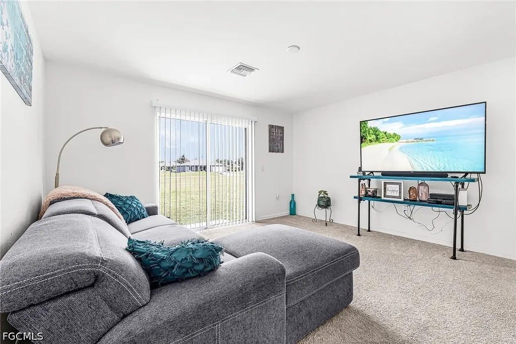 127 NW 10th Terrace Cape Coral FL 33993