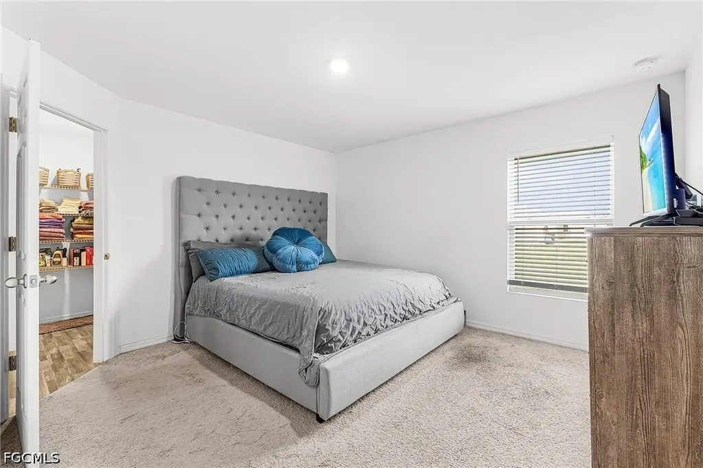 127 NW 10th Terrace Cape Coral FL 33993