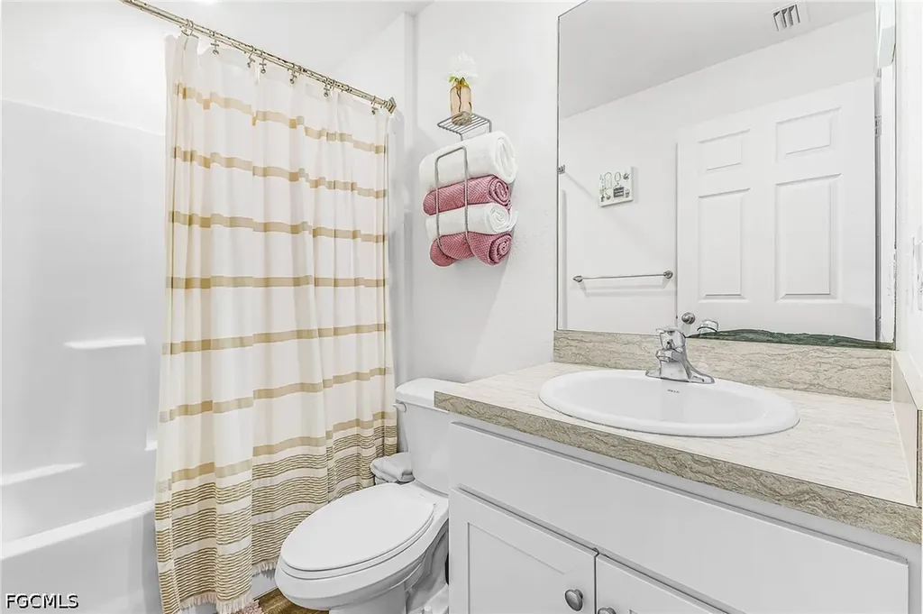 127 NW 10th Terrace Cape Coral FL 33993