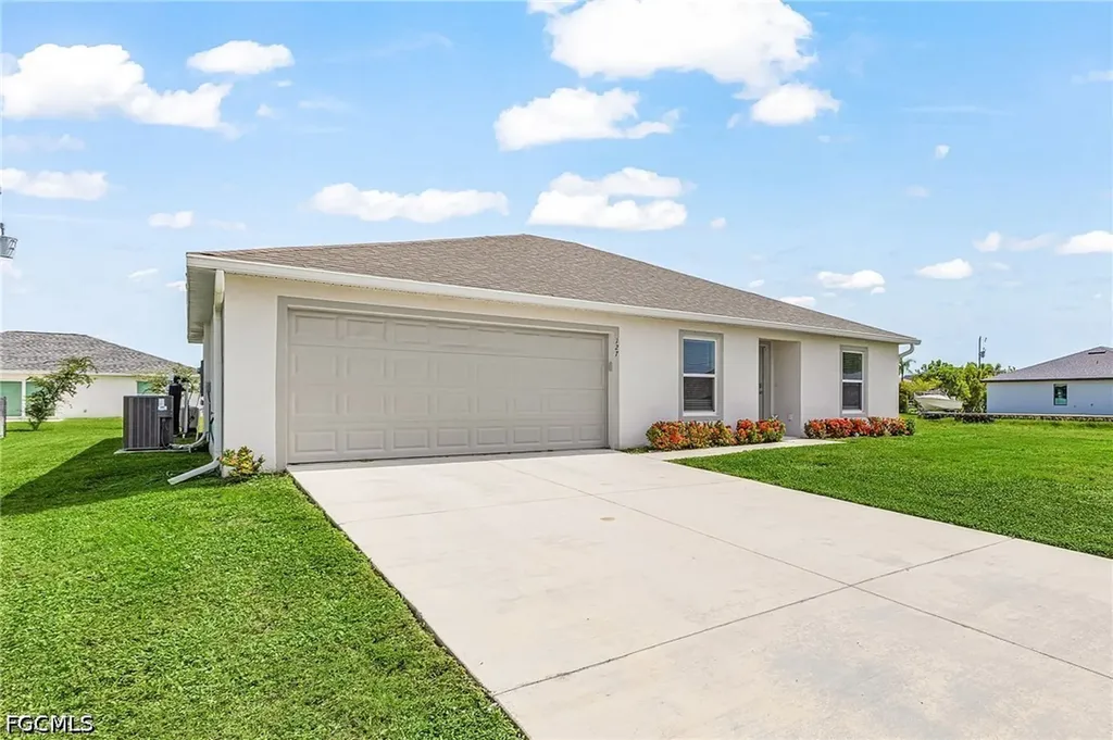127 NW 10th Terrace Cape Coral FL 33993
