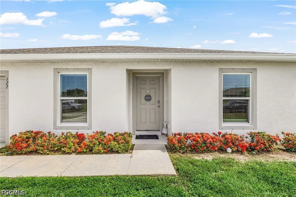 127 NW 10th Terrace Cape Coral FL 33993