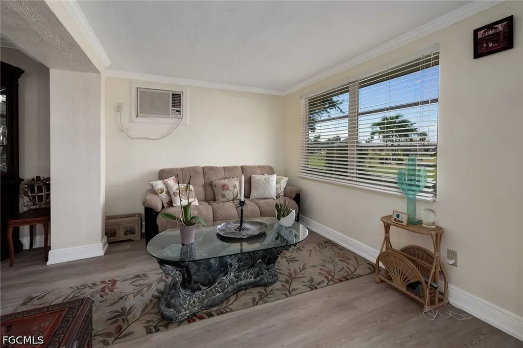 5560 Westwind Lane Fort Myers FL 33919