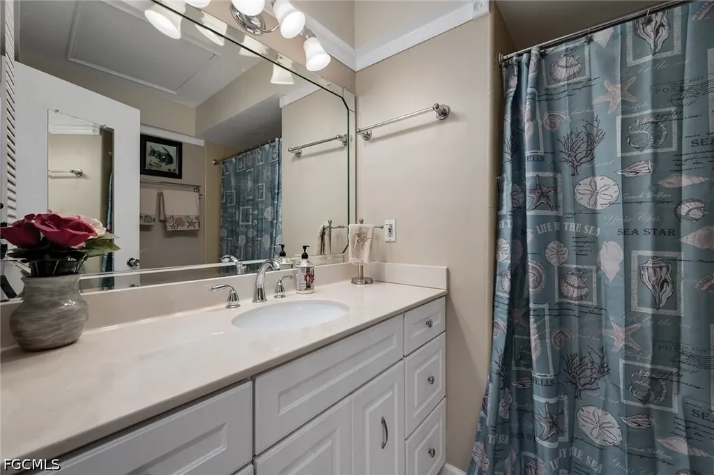 5560 Westwind Lane Fort Myers FL 33919