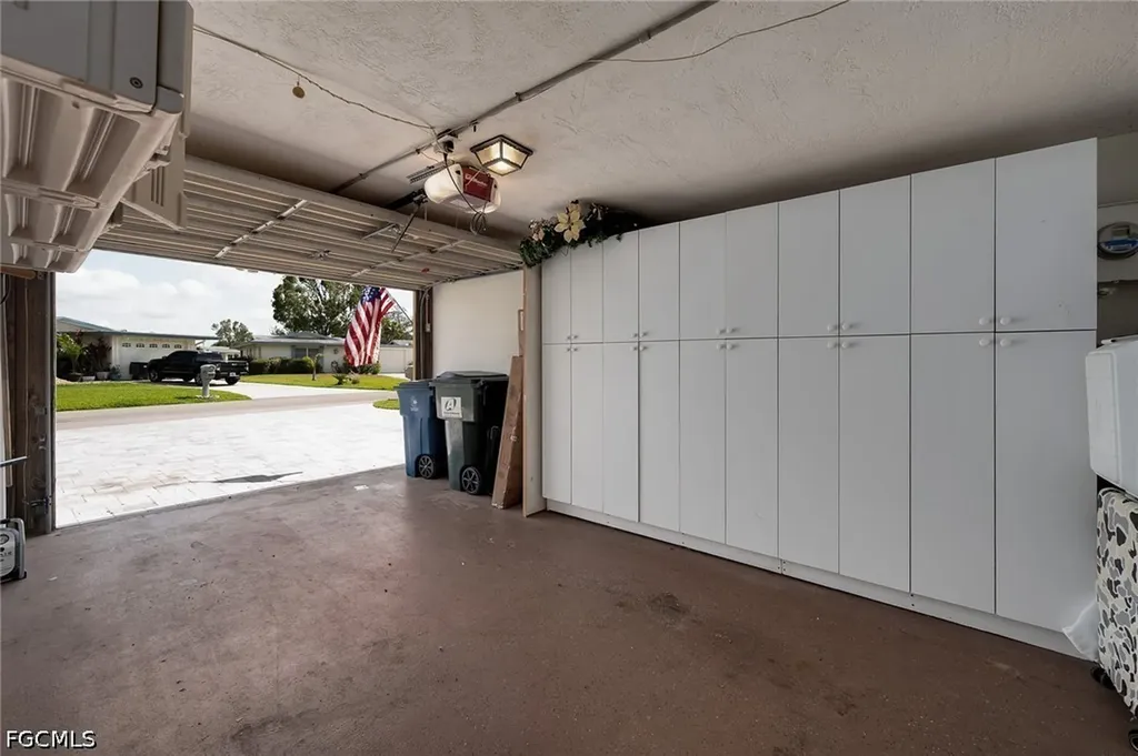 5560 Westwind Lane Fort Myers FL 33919