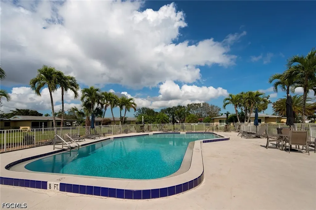 5560 Westwind Lane Fort Myers FL 33919