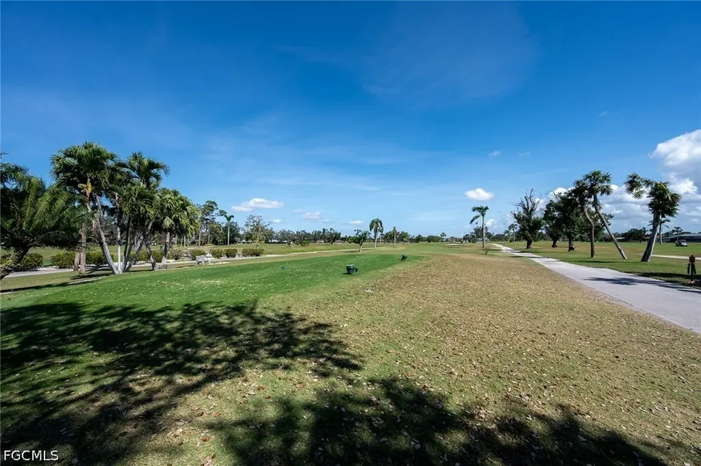 5560 Westwind Lane Fort Myers FL 33919