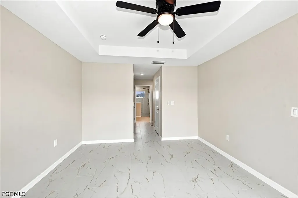 1718 NE 13th Place Cape Coral FL 33909