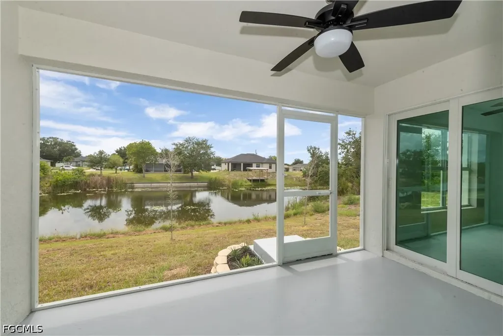 1718 NE 13th Place Cape Coral FL 33909