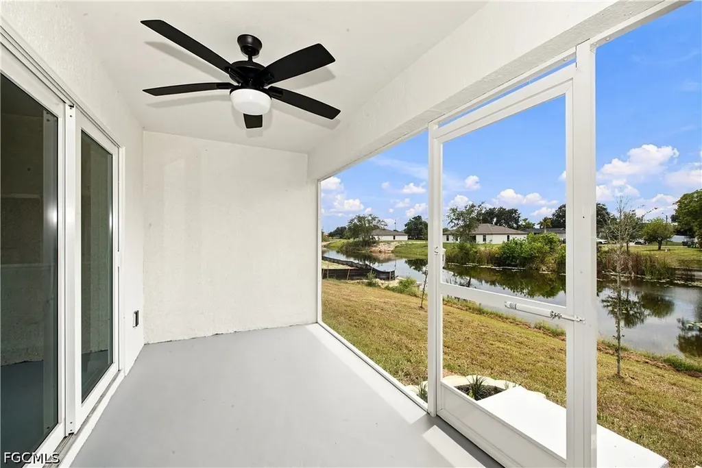 1718 NE 13th Place Cape Coral FL 33909