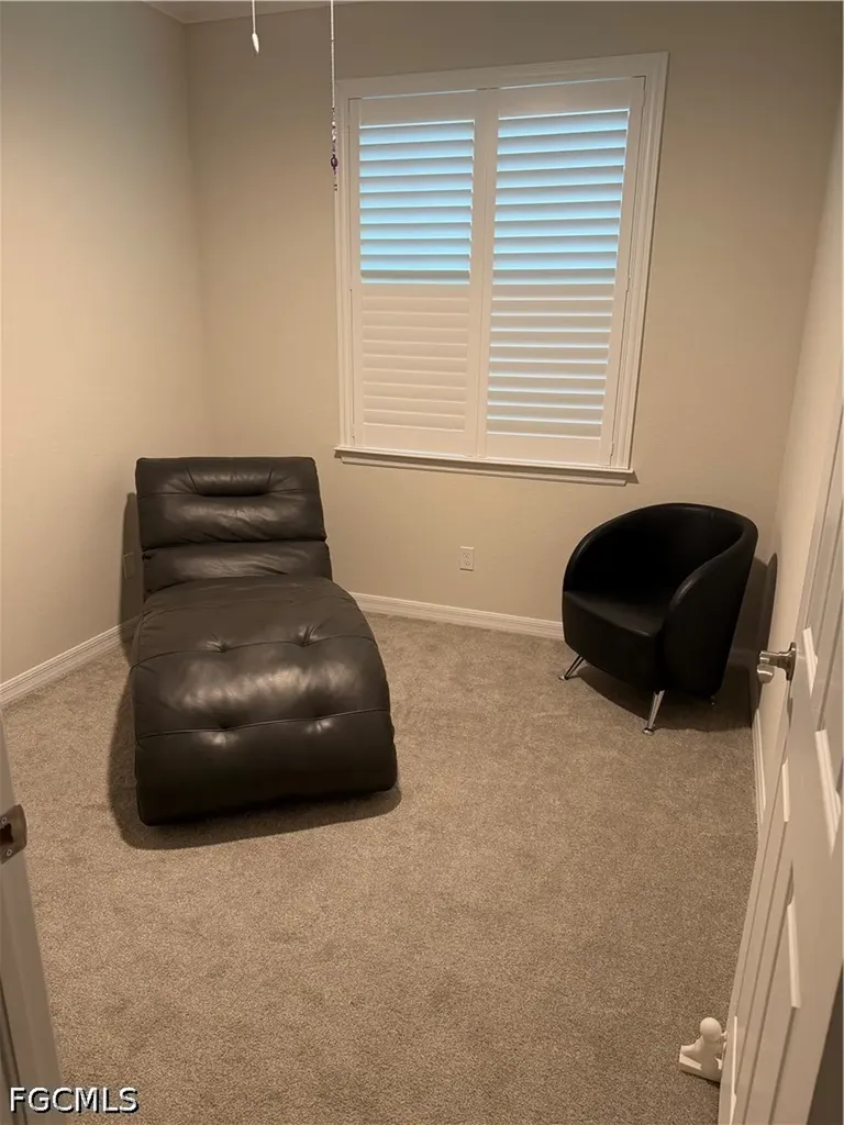 1137 Winding Pines Circle Cape Coral FL 33909