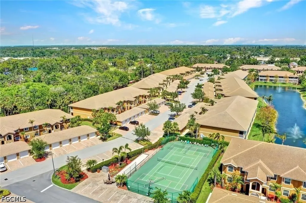 1137 Winding Pines Circle Cape Coral FL 33909