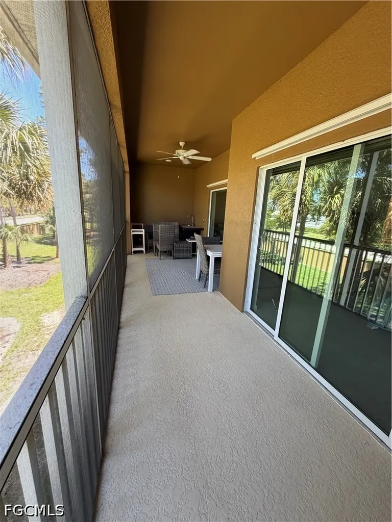 1137 Winding Pines Circle Cape Coral FL 33909