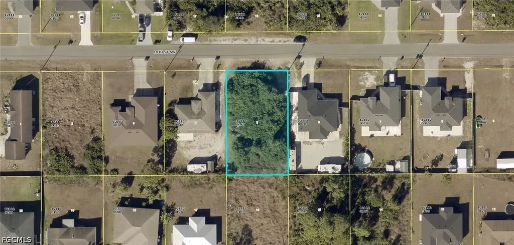 2611 10th Street SW Lehigh Acres FL 33976
