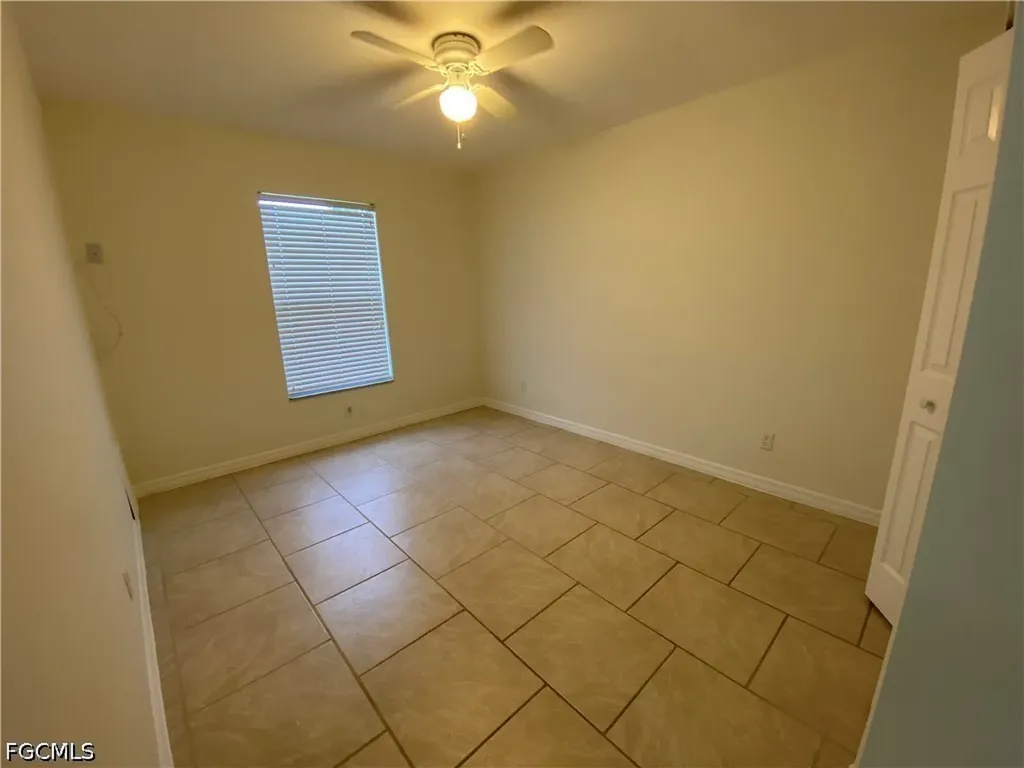 1703 NE 17th Street Cape Coral FL 33909