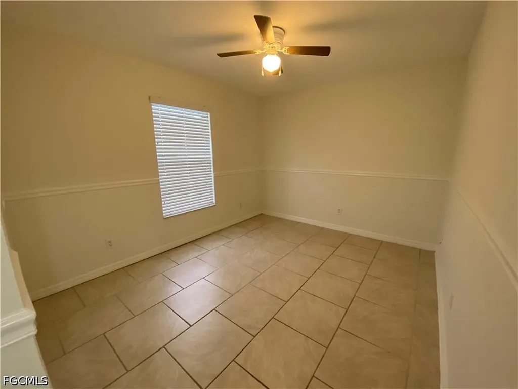 1703 NE 17th Street Cape Coral FL 33909