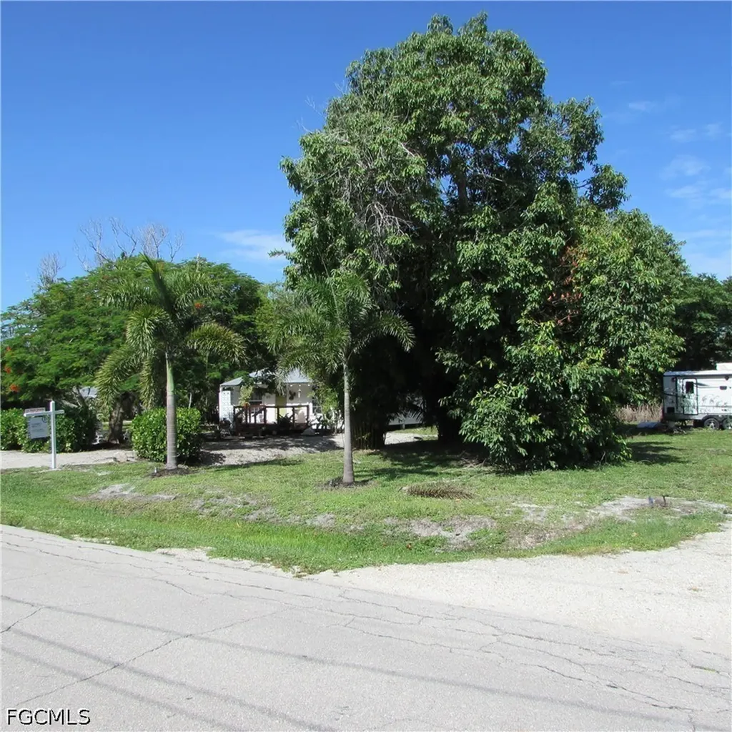 16121 Tortuga Street Bokeelia FL 33922