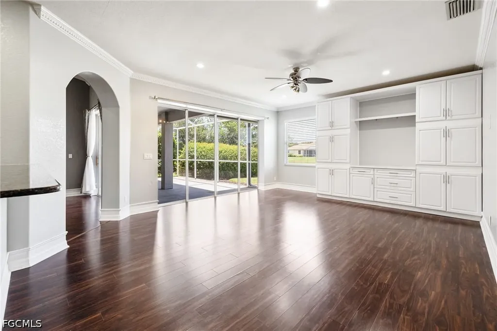 3940 Ruxton Road Naples FL 34116