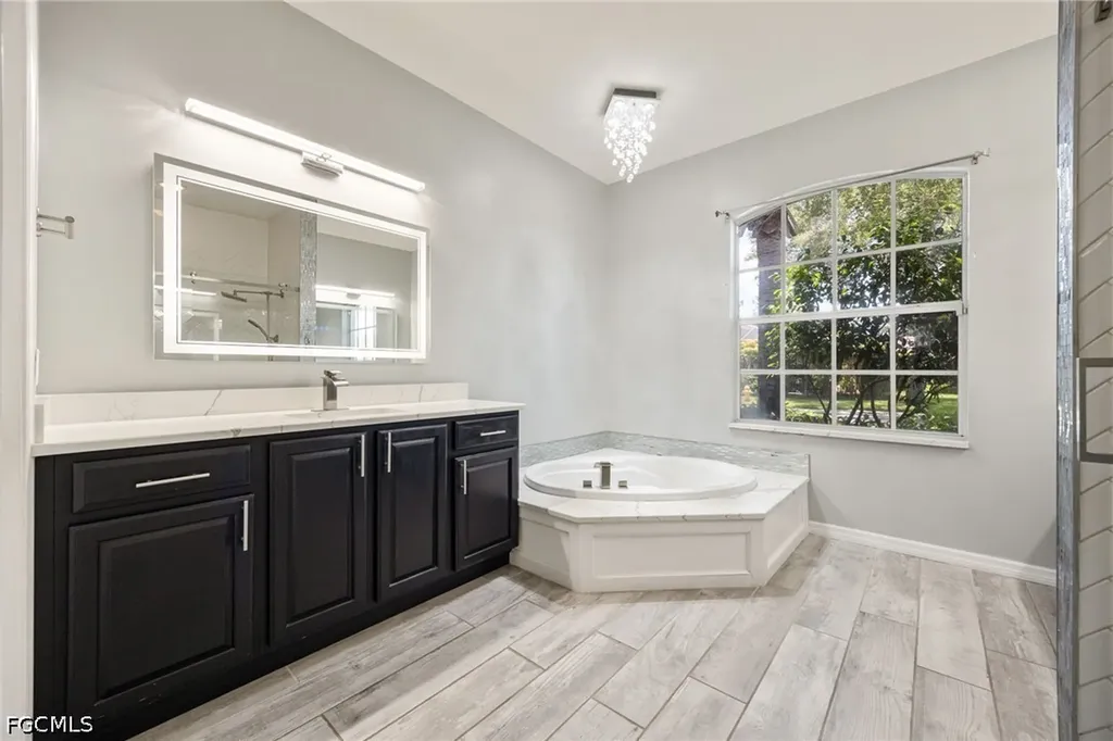 3940 Ruxton Road Naples FL 34116