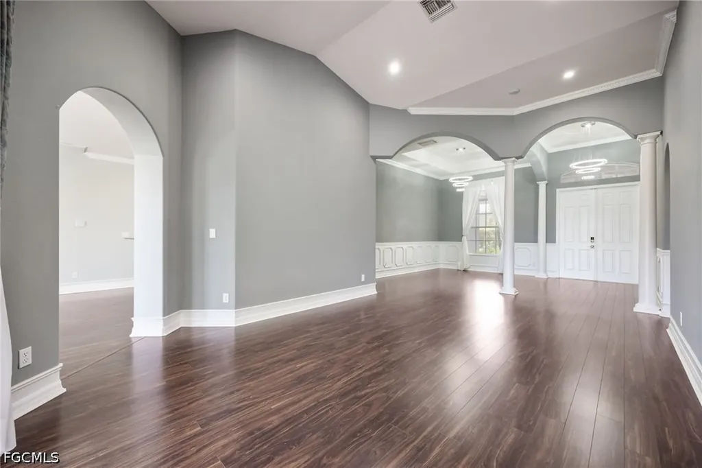 3940 Ruxton Road Naples FL 34116
