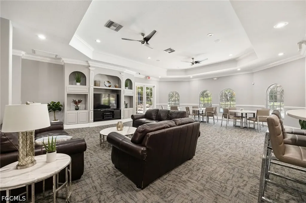 3940 Ruxton Road Naples FL 34116