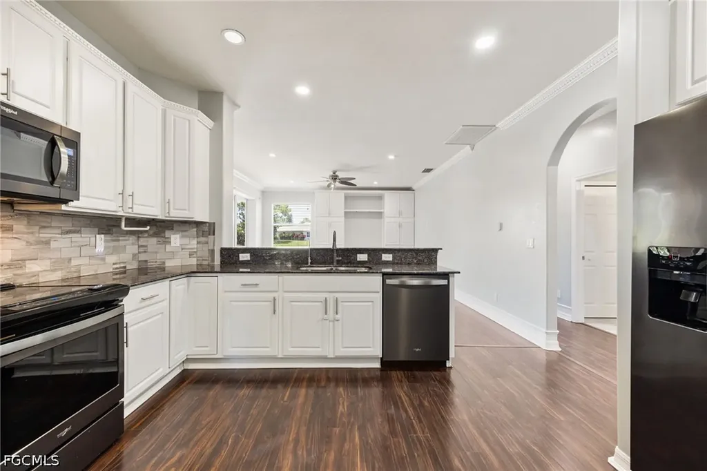 3940 Ruxton Road Naples FL 34116