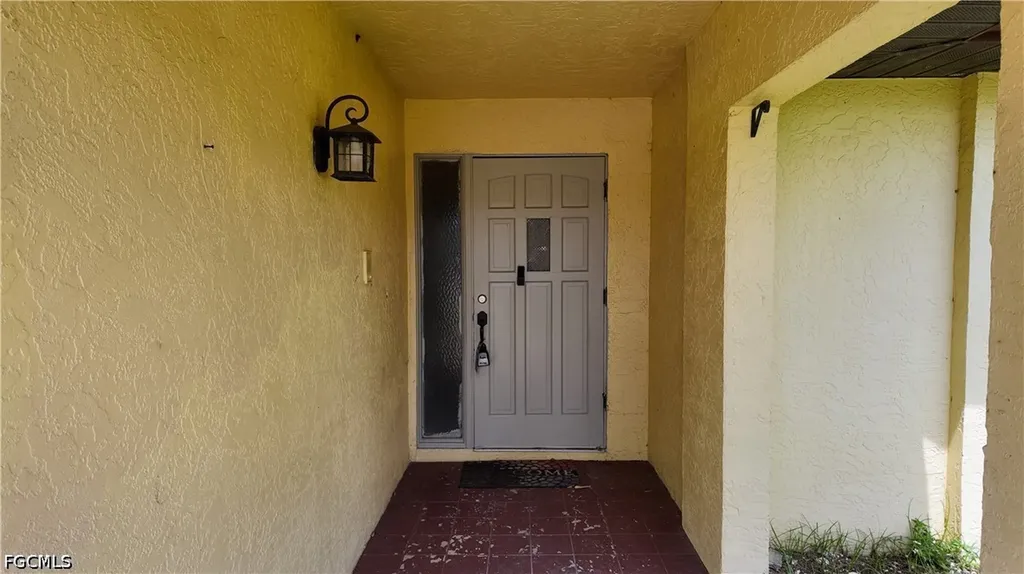 311 Oklahoma Avenue Fort Myers FL 33905