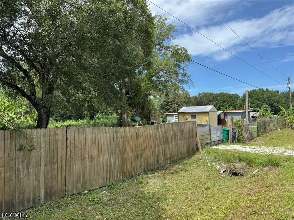 3502 NW 7th Street Okeechobee FL 34972