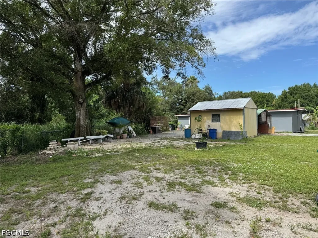 3502 NW 7th Street Okeechobee FL 34972