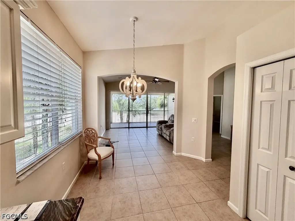 3020 Meandering Way Fort Myers FL 33905