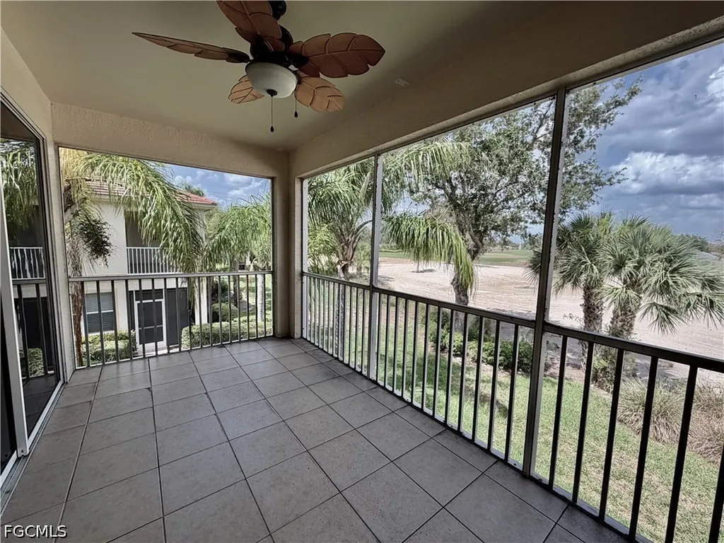 3020 Meandering Way Fort Myers FL 33905