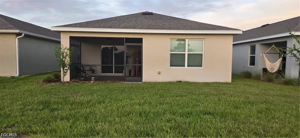 2793 Star Coral Drive North Fort Myers FL 33903