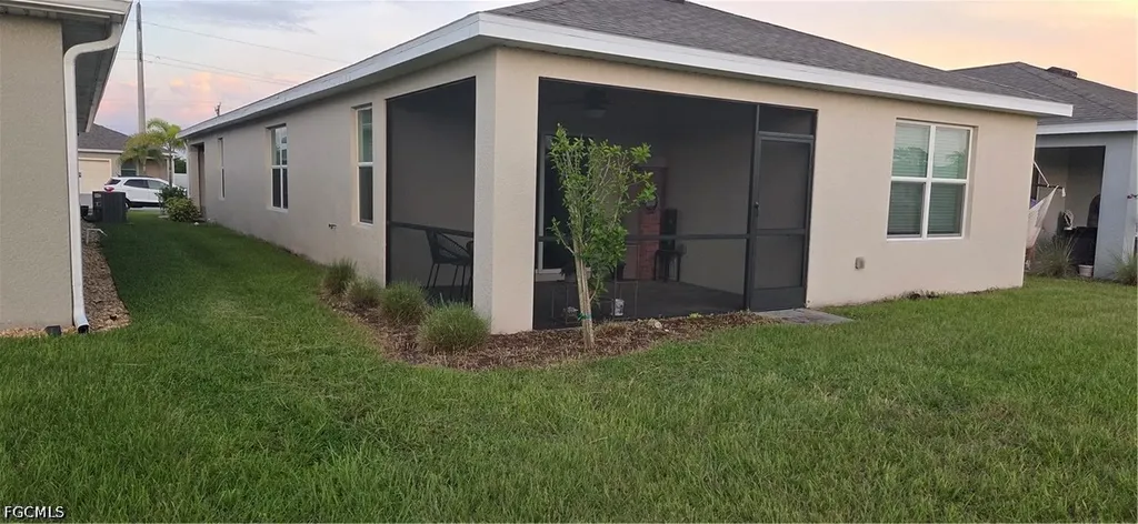 2793 Star Coral Drive North Fort Myers FL 33903