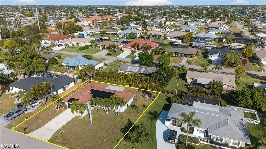 113 SE 41st Street Cape Coral FL 33904