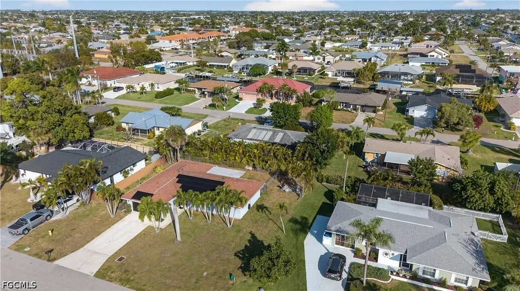 113 SE 41st Street Cape Coral FL 33904