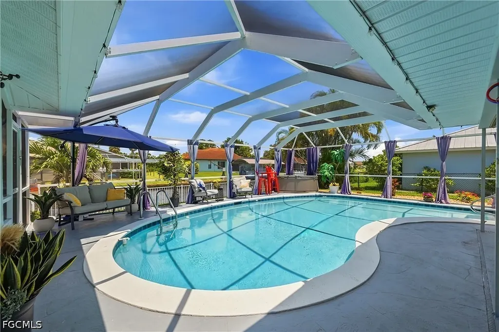 7219 Reymoor Drive North Fort Myers FL 33917