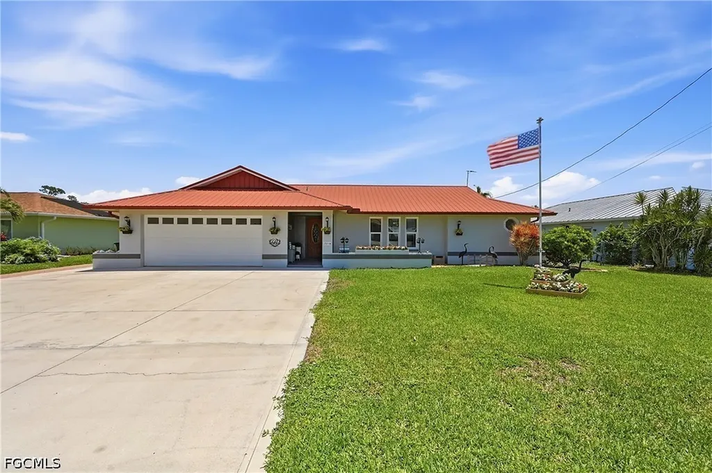 7219 Reymoor Drive North Fort Myers FL 33917