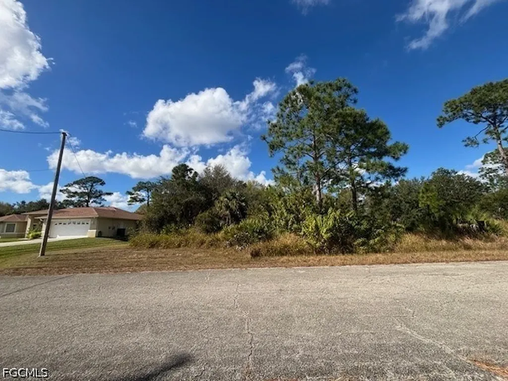 611 Highland Avenue Lehigh Acres FL 33972