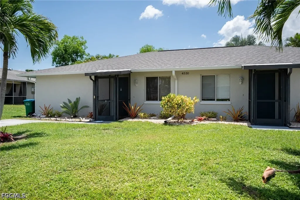 4530 SW 7th Place Cape Coral FL 33914