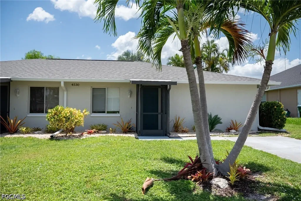 4530 SW 7th Place Cape Coral FL 33914