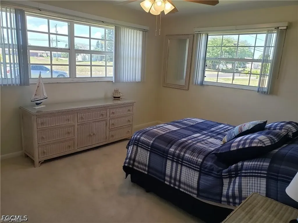 1305 SE 21st Street Cape Coral FL 33990