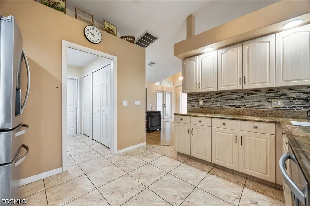 1132 SE 32nd Terrace Cape Coral FL 33904