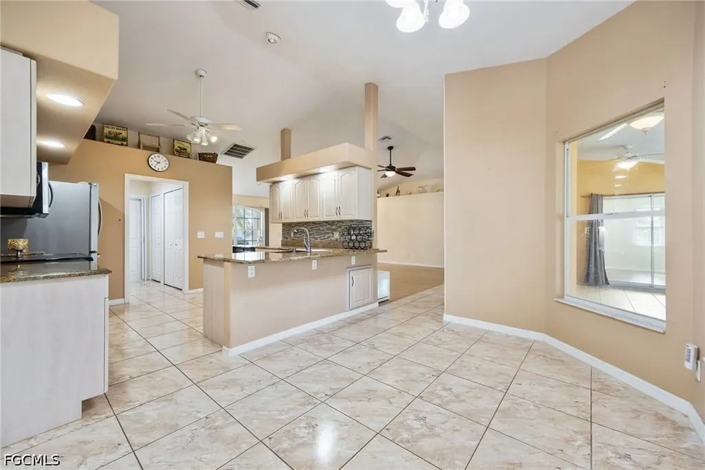 1132 SE 32nd Terrace Cape Coral FL 33904