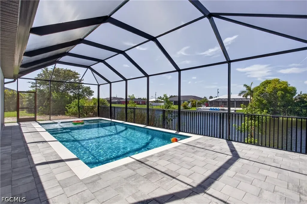 2836 SW 1st Terrace Cape Coral FL 33991