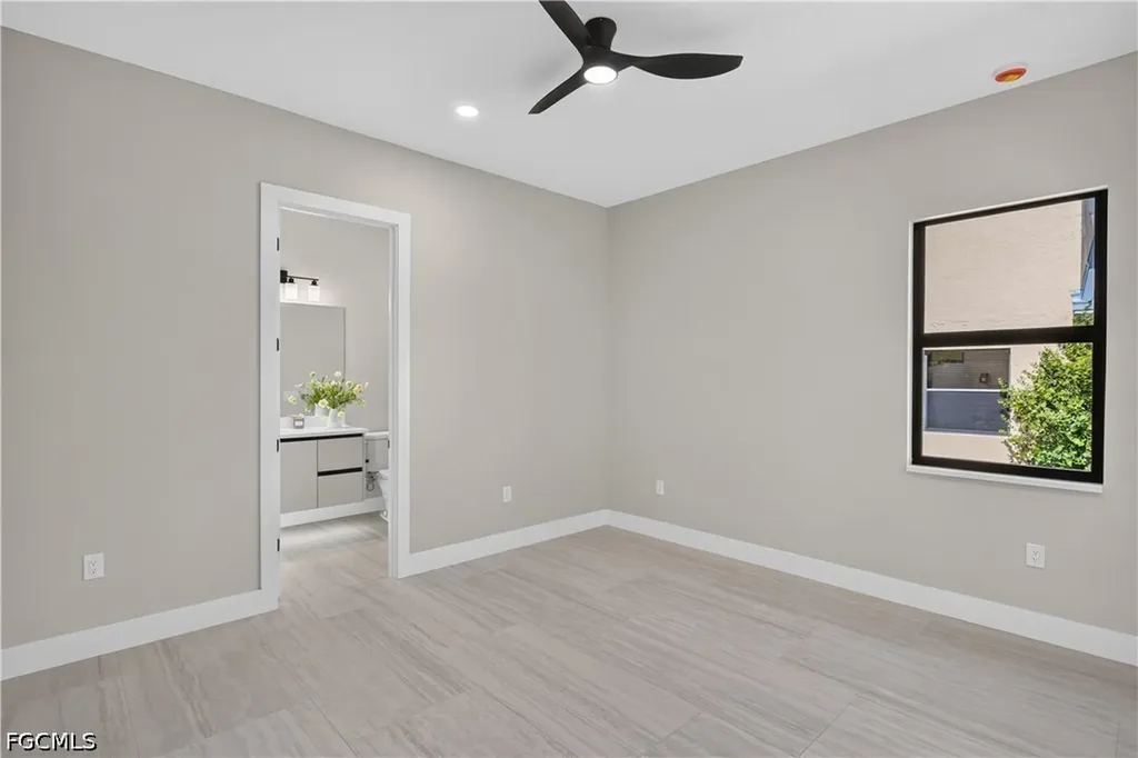 2836 SW 1st Terrace Cape Coral FL 33991