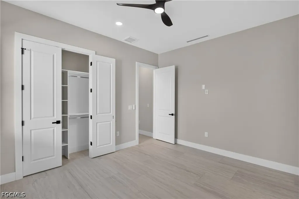 2836 SW 1st Terrace Cape Coral FL 33991