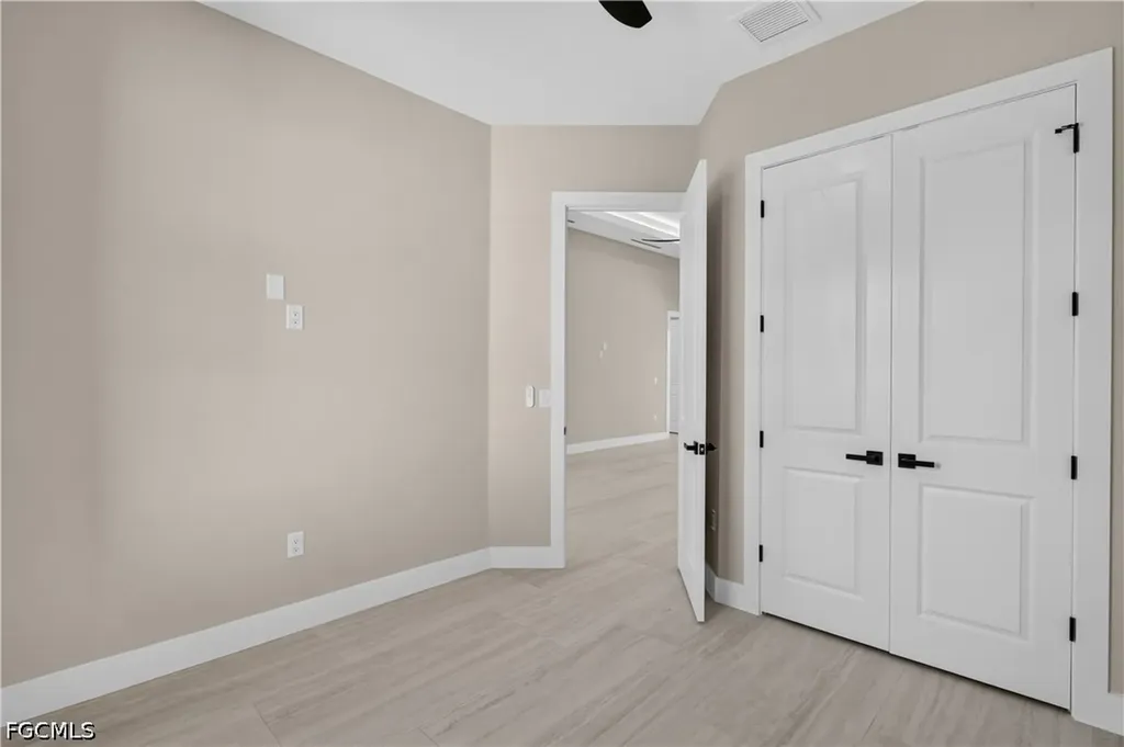 2836 SW 1st Terrace Cape Coral FL 33991