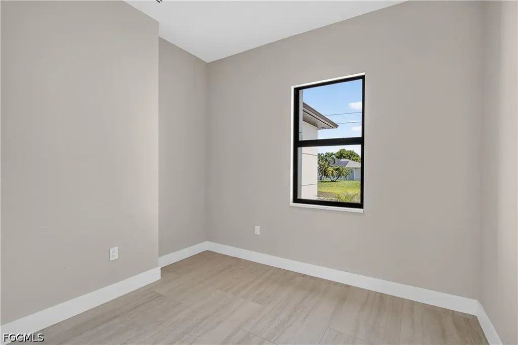 2836 SW 1st Terrace Cape Coral FL 33991