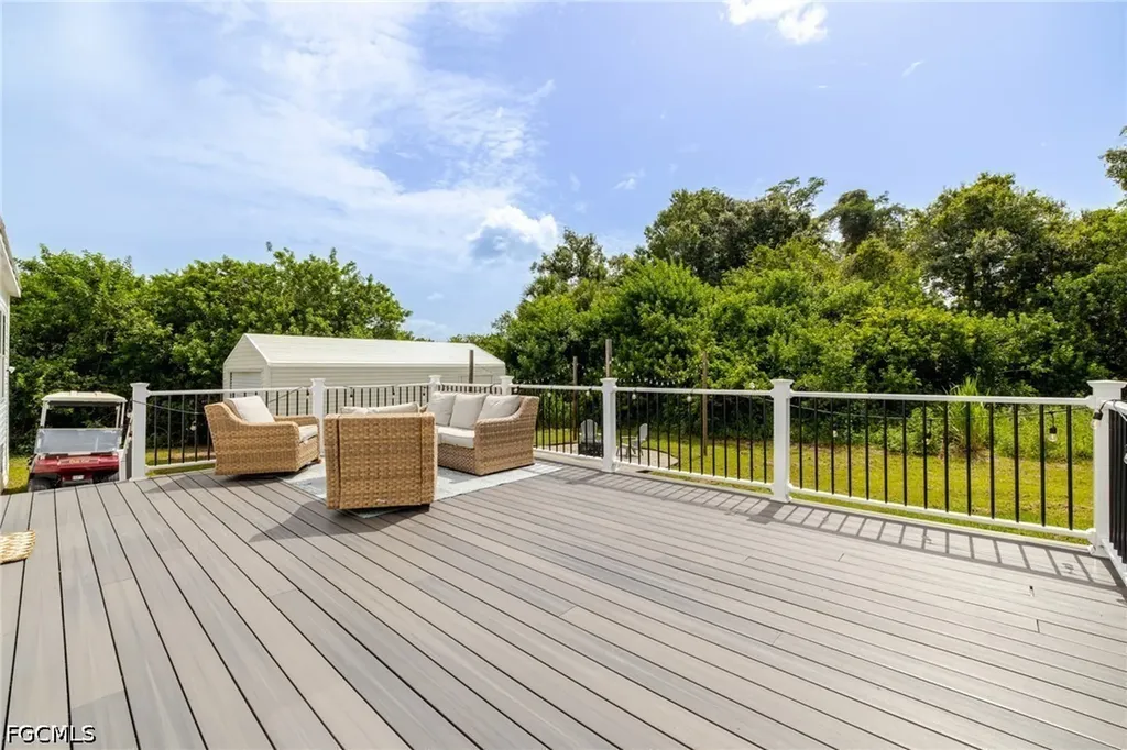 3005 Mignon Circle Labelle FL 33935