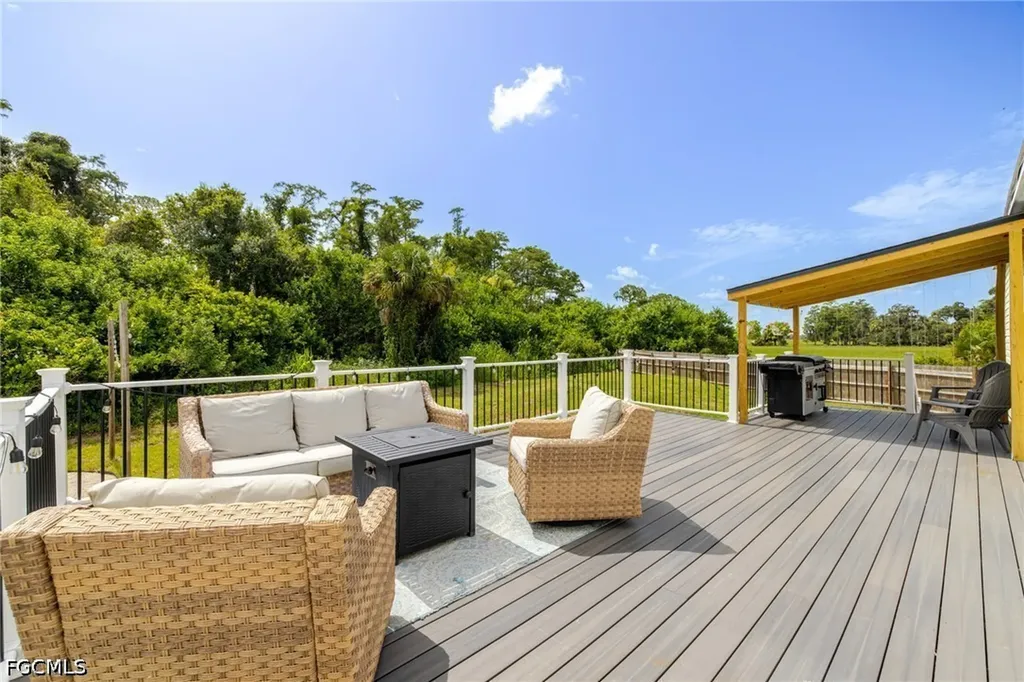 3005 Mignon Circle Labelle FL 33935