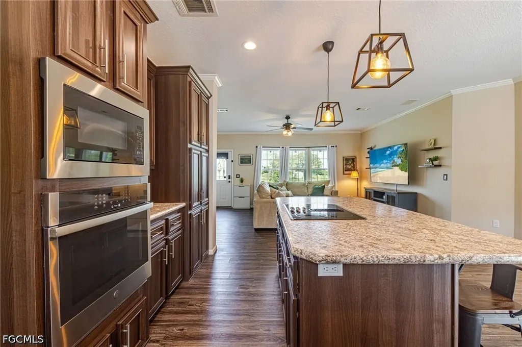 3005 Mignon Circle Labelle FL 33935